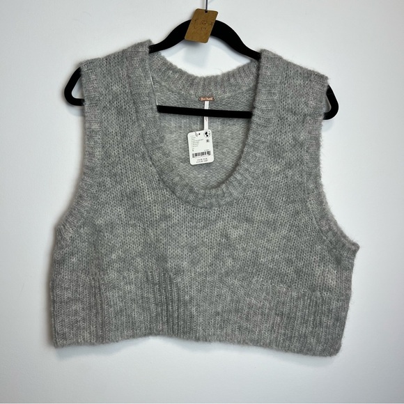 🐑 NWT Free People Dream Maker Vest Light Heather Grey | Sz Small | Alpaca Blend - Picture 4 of 11
